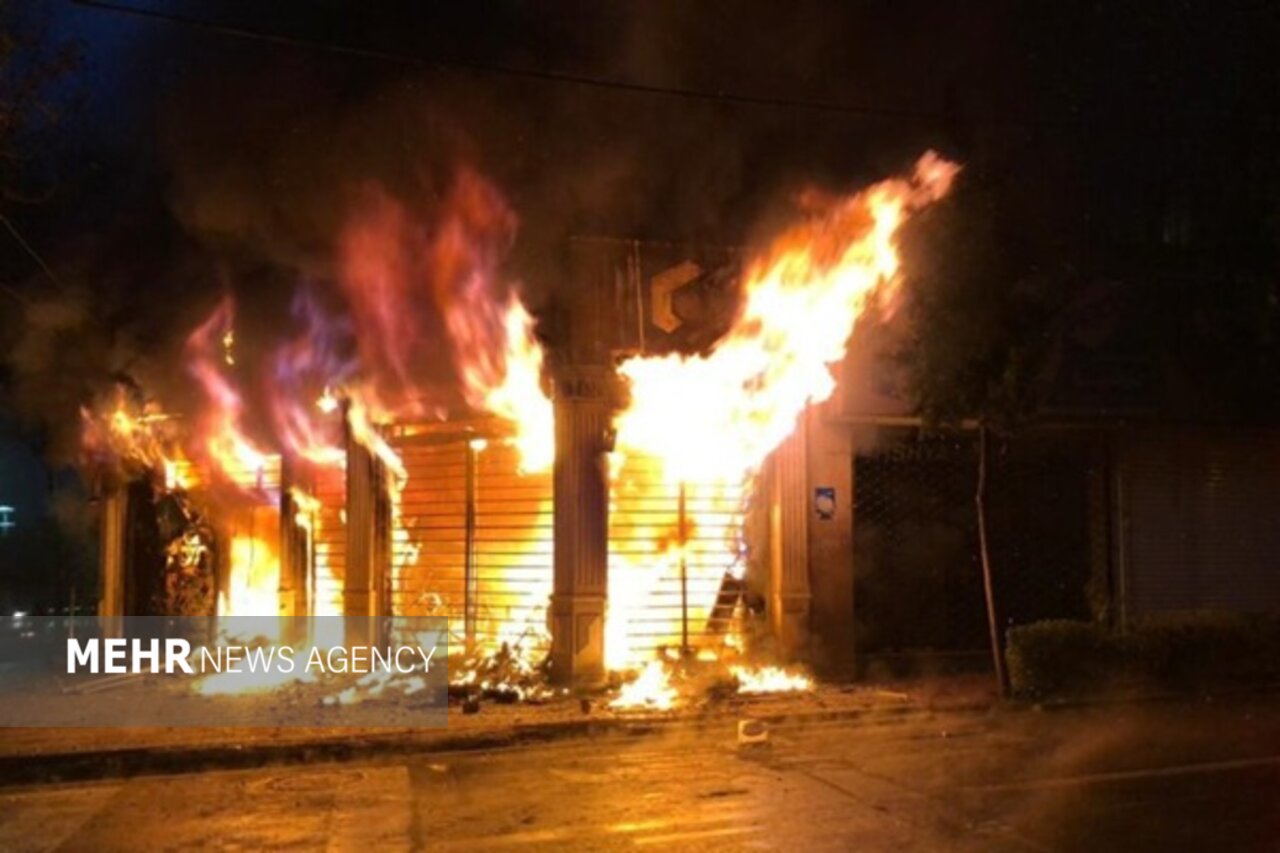 قاب تلخ یک شب؛ از زخم بر پیکر مدافع تا محاصره در میان هیاهو