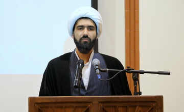 رستمانی:حوزه‌های علمیه خاستگاه انقلاب اسلامی ومحور مقاومت فرهنگی هستند