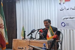 ضرغامی: تنگه هرمز جهنم ترامپ خواهد شد