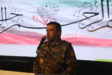 ۵۴۰ فقره وام قرض‌الحسنه به پیشکسوتان ارتش اصفهان اعطا شد