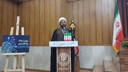 بانوان با روایت صحیح مقابل توطئه‌های دشمن در فضای مجازی بایستند