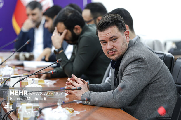 دیدار محمد مخبر با نخبگان جوان