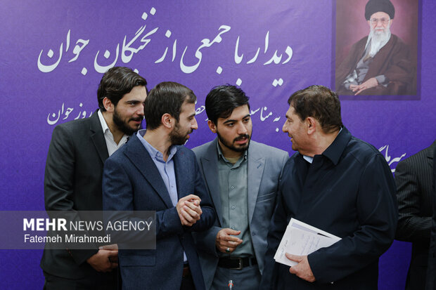 دیدار محمد مخبر با نخبگان جوان