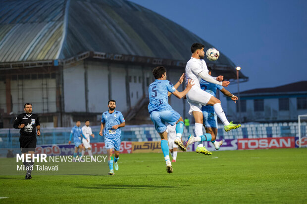 لیگ برتر فوتبال - ملوان و چادرملو