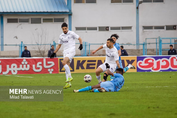 لیگ برتر فوتبال - ملوان و چادرملو