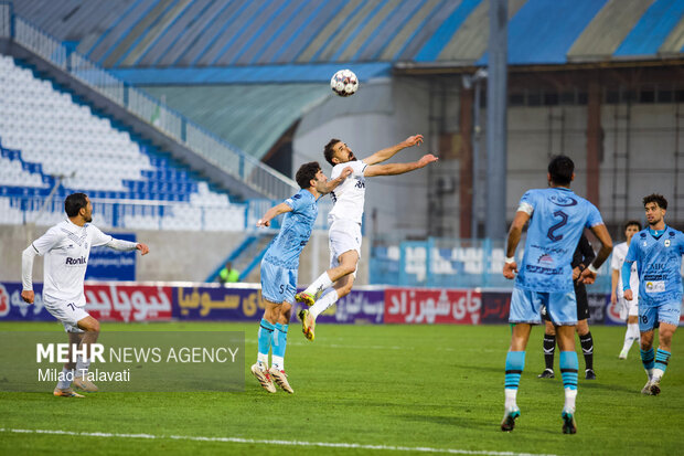 لیگ برتر فوتبال - ملوان و چادرملو