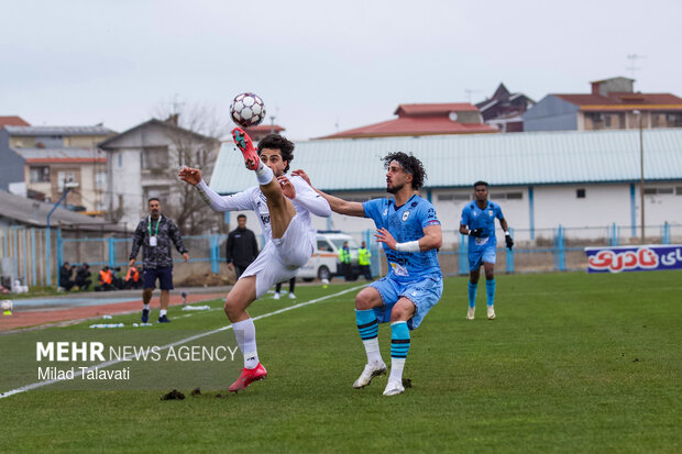 لیگ برتر فوتبال - ملوان و چادرملو