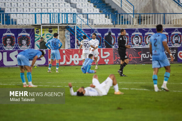 لیگ برتر فوتبال - ملوان و چادرملو