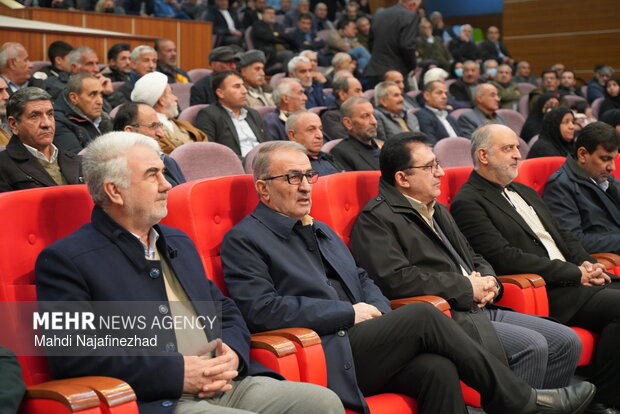 اختتامیه جشنواره ملی داستان ایثار و شهدای غریب در یاسوج