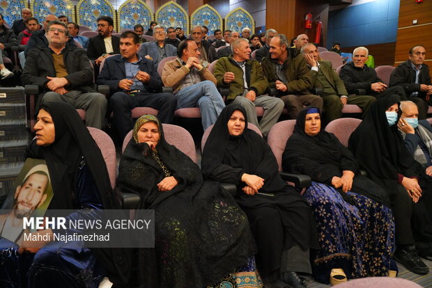 اختتامیه جشنواره ملی داستان ایثار و شهدای غریب در یاسوج