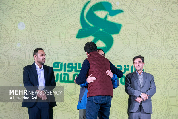 اختتامیه شانزدهمین جشنواره مردمی فیلم عمار