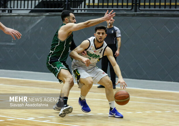 لیگ برتر بسکتبال - کاله آمل و پاس کردستان