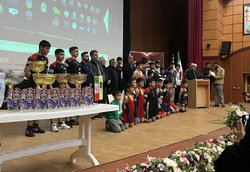 آیین اختتامیه نخستین دوره جشنواره «ایرانِ جان» در خرم‌آباد برگزار شد