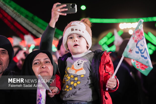 اجتماع بزرگ «سلام یا مهدی» در مسجد جمکران