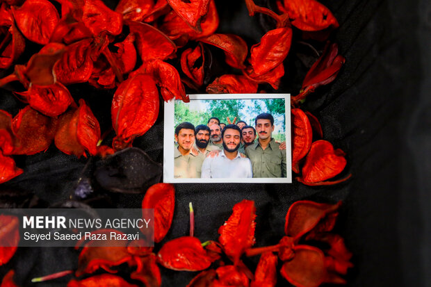 آیین تجلیل از فعالان اجتماعی انقلاب اسلامی