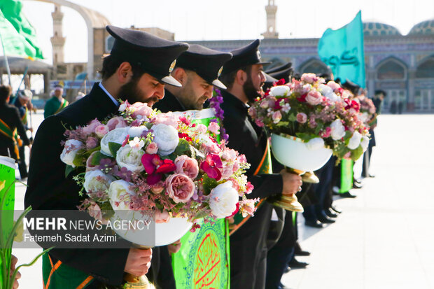 آیین جاروکشی خادمان مسجد مقدس جمکران