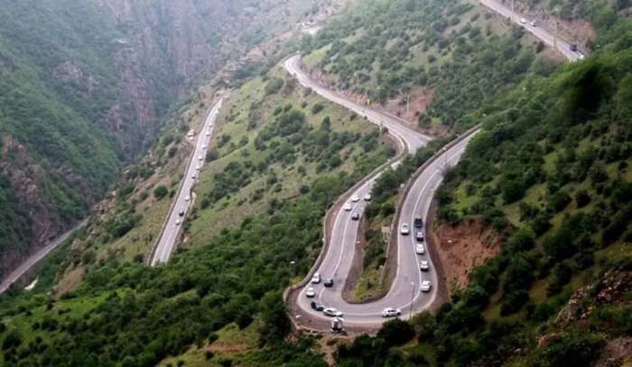 کندوان آزادراه مسافران و بست بومیان؛ وقتی جاده زندگی را متوقف میکند