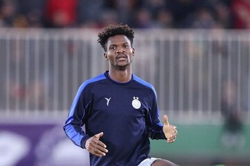 استقلال برای شکایت از اندونگ از اروپایی ها مشورت می گیرد