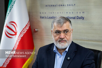 طهران على طريق الطاقة النظيفة؛ إصدار تراخيص لمحطات طاقة شمسية بقدرة 8800 ميغاواط