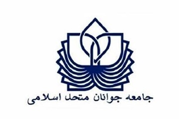 نویسندگان بیانیه موسوی دچار کوررنگیِ سیاسی شده‌اند