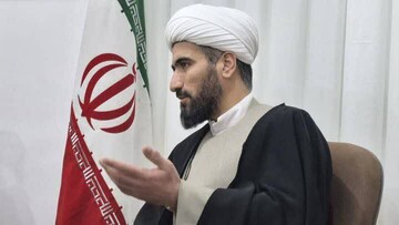 برنامه‌های فرهنگی دهه فجر پشتیبانی کننده نظام اسلامی باشد