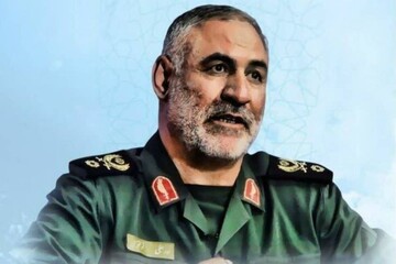 رونمایی کتاب «بفرمایید تو» با موضوع زندگی شهید نورعلی شوشتری