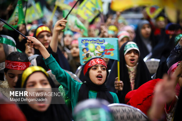 اجتماع عظیم سربازان کوچک صاحب‌الزمان (عج) در یزد