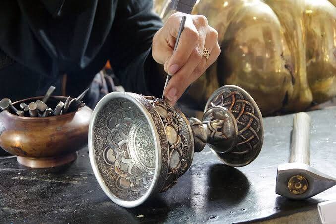 صنایع‌دستی اصفهان؛ هویتی که پشت ویترین متوقف مانده است