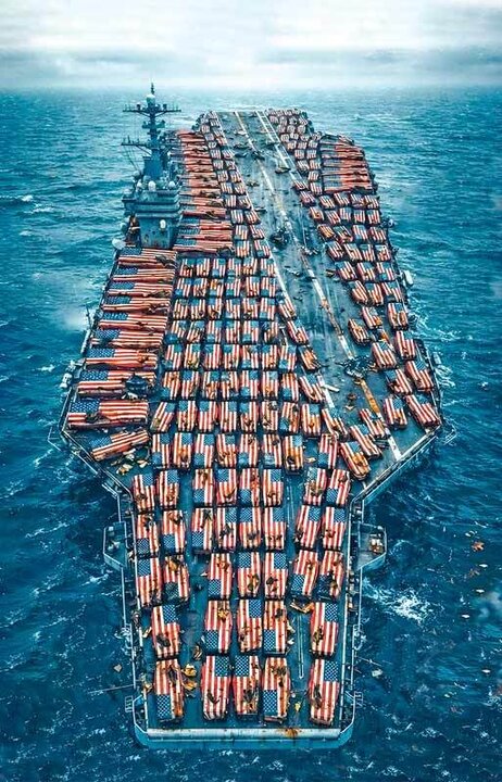 کابوس تابوت با پرچم آمریکا