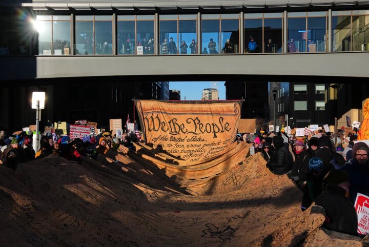 تداوم اعتراضات علیه دولت ترامپ در آستانه تعطیلی دولت فدرال+فیلم