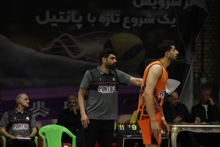 انتقادهای تند سرمربی والیبال سایپا؛ فدراسیون نهایت بی قانونی است