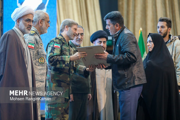 هجدهمین جشنواره جوان سرباز نیروهای مسلح