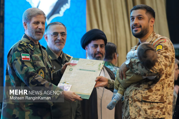 هجدهمین جشنواره جوان سرباز نیروهای مسلح