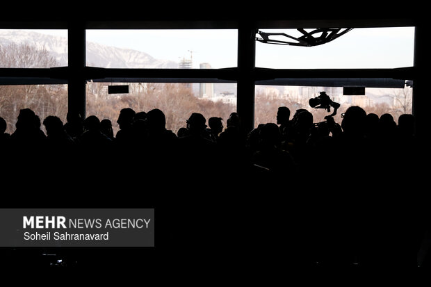 اولین روز چهل‌ و چهارمین جشنواره فیلم فجر