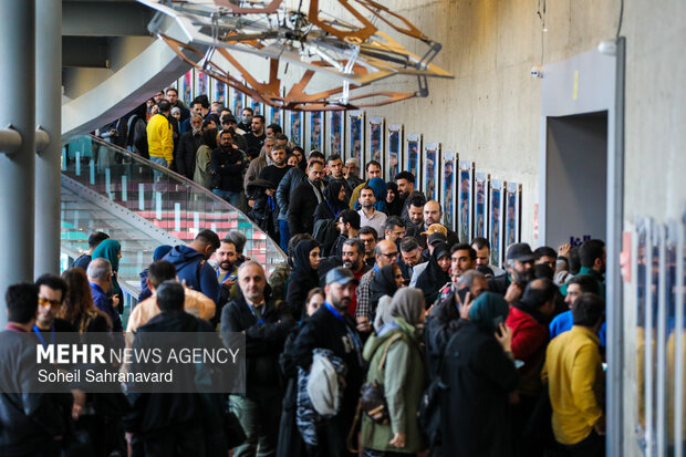 اولین روز چهل‌ و چهارمین جشنواره فیلم فجر