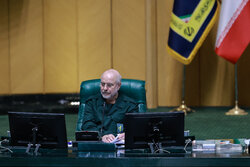 قالیباف: ارتش‌های اروپایی تروریست محسوب می‌شوند