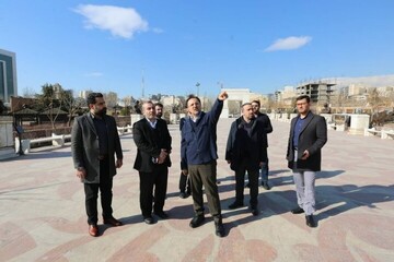 بازدید مدیرکل حوزه شهردار تهران از مجموعه عباس‌آباد