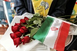 آیین نواختن زنگ گلبانگ انقلاب در مدارس قم