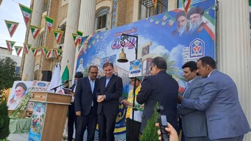 زنگ انقلاب در مدارس استان بوشهر نواخته شد