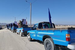 رژه «سوختبران سراوانی» در حمایت از انقلاب اسلامی ایران