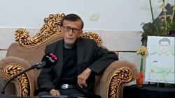 خانواده شهید حقیقت: خون محمود ریخته شد تا خاک وطن حفظ شود