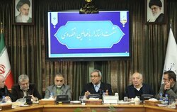 مدیران برای حل گره‌های بخش خصوصی منتظر بخشنامه یا دستور نمانند 