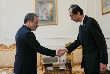 Outgoing Thai ambassador meets with FM Araghchi in Tehran