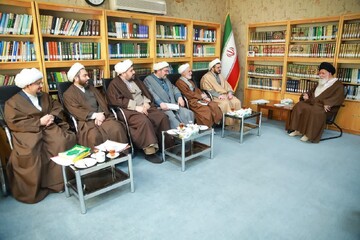 تبیین فقهی مسائل روز جامعه در حوزه علمیه