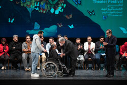 «تئاتر فجر ۴۴» به ایستگاه پایانی رسید؛ برگزیدگان جشنواره معرفی شدند