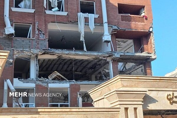 سلطنة عمان تعلن تضامنها مع إيران