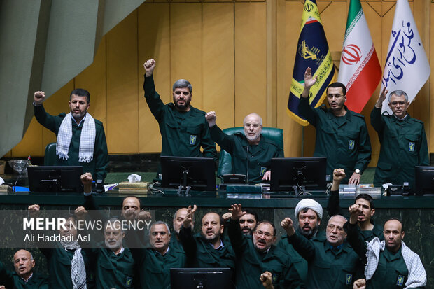 صحن علنی مجلس  در روز ۱۲ بهمن