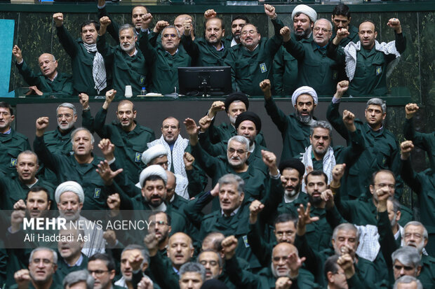 صحن علنی مجلس  در روز ۱۲ بهمن