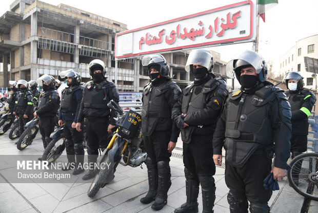 گرامیداشت یوم الله ۱۲ بهمن در مشهد