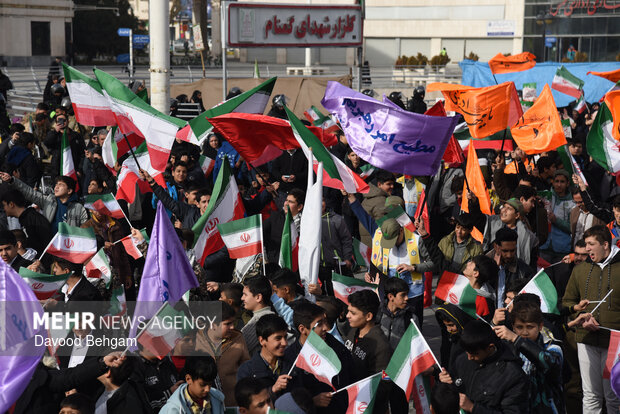 گرامیداشت یوم الله ۱۲ بهمن در مشهد